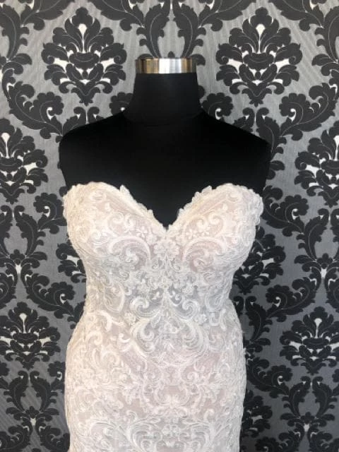 Something Blue Allure 9666 Women Wedding Dress Lace Ivory/Nude Size 16 WEDDING DRESSES 4 Something Blue Allure 9666 Women Wedding Dress Lace Ivory/Nude Size 16 WEDDING DRESSES