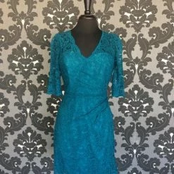 FORMAL/MOTHER'S DRESSES Size 10 Teal Belsoie L174022 Cocktail Lace 3/4 Length