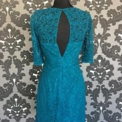 FORMAL/MOTHER'S DRESSES Size 10 Teal Belsoie L174022 Cocktail Lace 3/4 Length