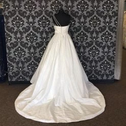 Size 12 Ivory Mori Lee Taffeta A-line WEDDING DRESSES