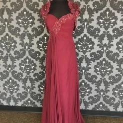 Size 14 Wine Mon Cheri 211913 Floor Organza/Lace Strapless