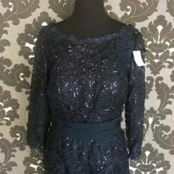 Size 6 Navy Social Occasionsi Cocktail Lace 3/4 Length FORMAL/MOTHER'S DRESSES