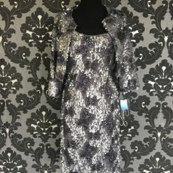 FORMAL/MOTHER'S DRESSES Size 6 Silver & Gray Ivonne D Cocktail Sequin Sleeveless