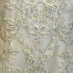 Size 8 Ivory Justin Alexander Lace Illusion V-Neck WEDDING DRESSES