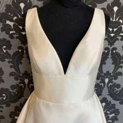 Something Blue Wtoo 19200 Wedding Dress Satin Ivory Size 10 Sleeveless A-line WEDDING DRESSES