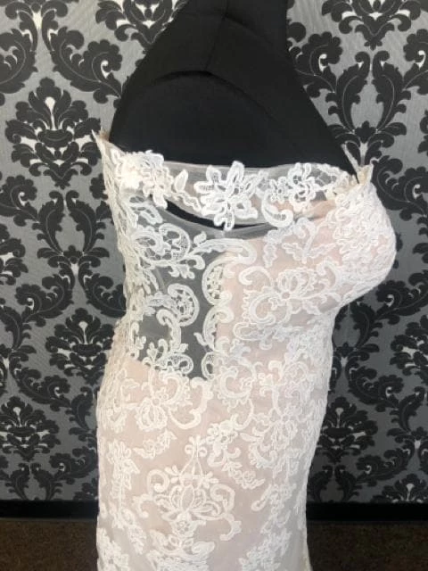 Something Blue Private Label Women Wedding Dress Lace Ivory/Blush Size 22 WEDDING DRESSES 5 Something Blue Private Label Women Wedding Dress Lace Ivory/Blush Size 22 WEDDING DRESSES