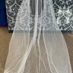 Something Blue E5-6617 Waterfall Veil Tulle/Beads Light Ivory Size Cathedral Beaded VEILS