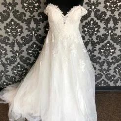 Something Blue Jasmine Couture T232062 Women Wedding Dress Lace/Tulle Ivory WEDDING DRESSES