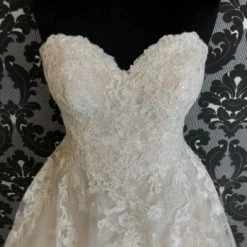 Something Blue Stella York Wedding Dress Tulle/Lace Champagne/Ivory Size 16 WEDDING DRESSES 9 Something Blue Stella York Wedding Dress Tulle/Lace Champagne/Ivory Size 16 WEDDING DRESSES