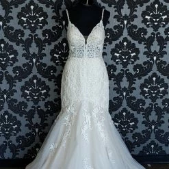Something Blue WEDDING DRESSES Stella York 6793 Wedding Dress Size 12 Beaded Lace/Tulle Ivory Sleeveless