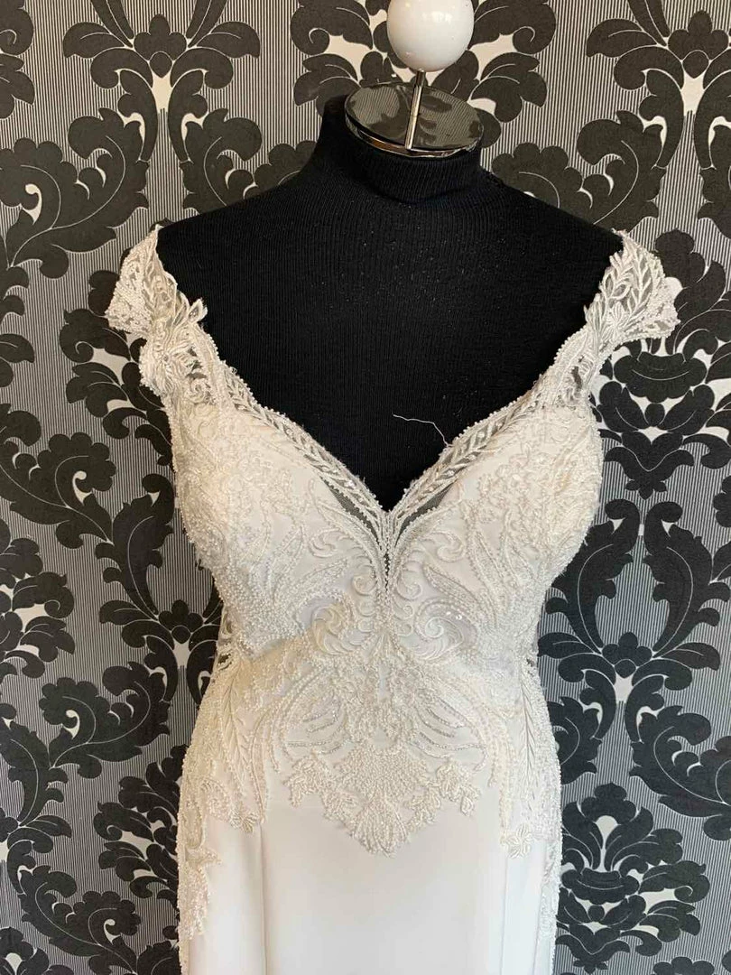 Something Blue Madison James MJ601 Size 10 Ivory Crepe And Lace Fit & Flare 4 Something Blue Madison James MJ601 Size 10 Ivory Crepe And Lace Fit & Flare