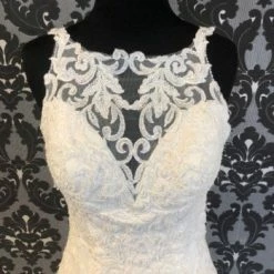 Something Blue Stella York 6404IV Wedding Dress Crepe/Lace Ivory Size 6 WEDDING DRESSES