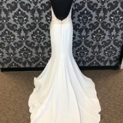 Something Blue Justin Alexander 88313 Women's Wedge Crepe Ivory Size 12 Sheath WEDDING DRESSES 9 Something Blue Justin Alexander 88313 Women's Wedge Crepe Ivory Size 12 Sheath WEDDING DRESSES