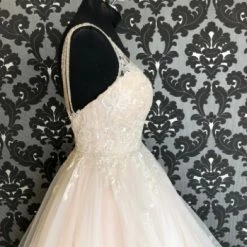 Something Blue Stella York 6838 Wedding Dress Size 12 Beaded/Tulle Almond Sleeveless WEDDING DRESSES 10 Something Blue Stella York 6838 Wedding Dress Size 12 Beaded/Tulle Almond Sleeveless WEDDING DRESSES