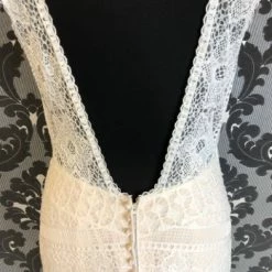 Something Blue Wilderly Bride F181 Size 18 Ivory Lace V-neck Fit & Flare 11 Something Blue Wilderly Bride F181 Size 18 Ivory Lace V-neck Fit & Flare