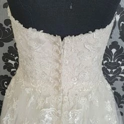 Something Blue Stella York 6690 Women Wedding Dress Lace/Tulle Almond/ivory WEDDING DRESSES 10 Something Blue Stella York 6690 Women Wedding Dress Lace/Tulle Almond/ivory WEDDING DRESSES