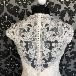 Something Blue WEDDING DRESSES Size 12 Sicily Ivory Lace And Sequin V-Neck Fit & Flare