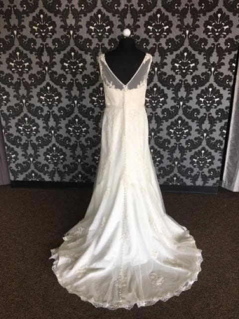 Something Blue Wedding Sincerity Bridal Women's Wedding Dress Lace/Tulle Ivory Size 16 WEDDING DRESSES 5 Something Blue Wedding Sincerity Bridal Women's Wedding Dress Lace/Tulle Ivory Size 16 WEDDING DRESSES