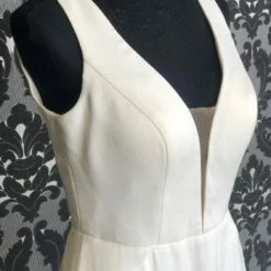 Something Blue WEDDING DRESSES Essense Of Australia ENGLAND D2654 Women's Wedding Dress Poly Spandex