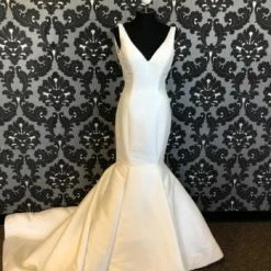 Outlet Something Blue Store 37 Something Blue WEDDING DRESSES Sincerity By Justin Alexander RAE 4008 Women's Wedding Dress Ivory