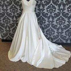 Something Blue Size 4 WEDDING DRESSES