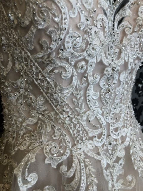 Something Blue Allure Bridal 7606 Women Wedding Dress Tulle/Embroidery Size 12 WEDDING DRESSES 5 Something Blue Allure Bridal 7606 Women Wedding Dress Tulle/Embroidery Size 12 WEDDING DRESSES