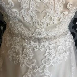 Something Blue Ella Rose BEATRICE BE421 Women's Wedding Dress Lace Sand/Ivory Size 26