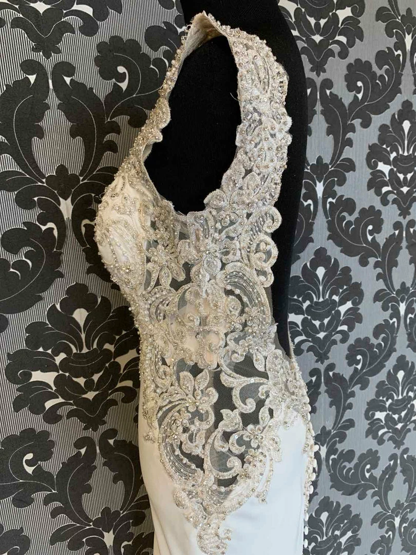 Something Blue Madison James MJ307 Size 8 Ivory Crepe/Beaded Sleeveless V-Neck WEDDING DRESSES 7 Something Blue Madison James MJ307 Size 8 Ivory Crepe/Beaded Sleeveless V-Neck WEDDING DRESSES