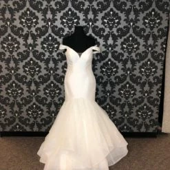 Something Blue Martina Liana 1172ZZ Wedding Dress Bengaline/Horsehair AS IS STAINS THROUGHOUT WEDDING DRESSES