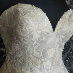 Something Blue Justin Alexander 44235 Wedding Dress Size 18 Lace/Satin Ivory Strapless A-line