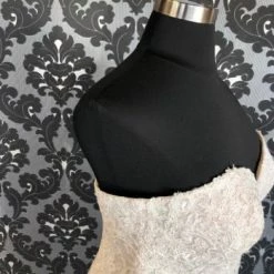 Something Blue WEDDING DRESSES Essense Of Australia D2735 Women's Wedding Dress Lace/Tulle 9 Something Blue WEDDING DRESSES Essense Of Australia D2735 Women's Wedding Dress Lace/Tulle