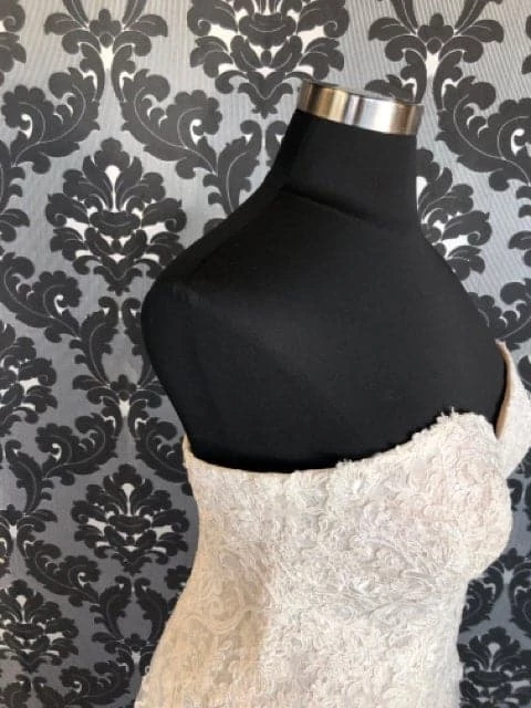 Something Blue WEDDING DRESSES Essense Of Australia D2735 Women's Wedding Dress Lace/Tulle 5 Something Blue WEDDING DRESSES Essense Of Australia D2735 Women's Wedding Dress Lace/Tulle