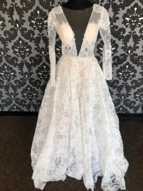 Something Blue Calla Blanche CALISTA 18231 Women's Wedding Dress Lace Ivory/Nude A-line WEDDING DRESSES 3 Something Blue Calla Blanche CALISTA 18231 Women's Wedding Dress Lace Ivory/Nude A-line WEDDING DRESSES