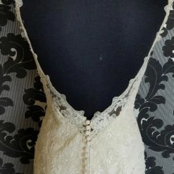 Something Blue Stella York Wedding Dress Size 10 Lace Ivory Spaghetti Sheath Sweetheart