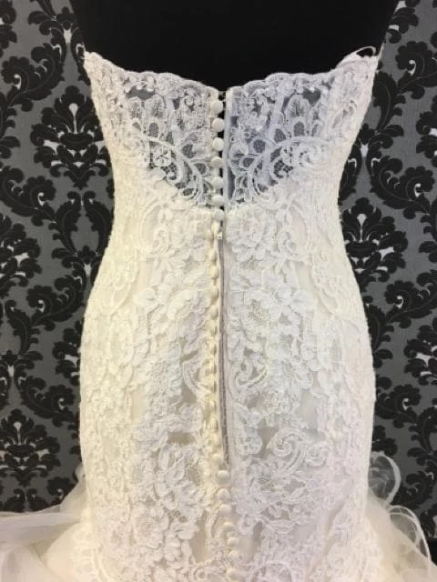 Something Blue Wedding Mori Lee ML2879 Women's Wedding Dress Lace And Horse Hair Size 10 6 Something Blue Wedding Mori Lee ML2879 Women's Wedding Dress Lace And Horse Hair Size 10