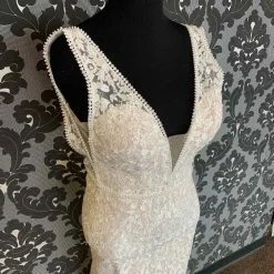 Something Blue Madison James MJ607 Wedding Dress Lace/Beading Ivory Size 10 WEDDING DRESSES