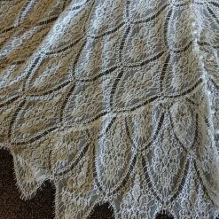 Something Blue Madison James Wedding Dress Size 4 Lace Ivory/Beige Sleeveless Sheath V-Neck