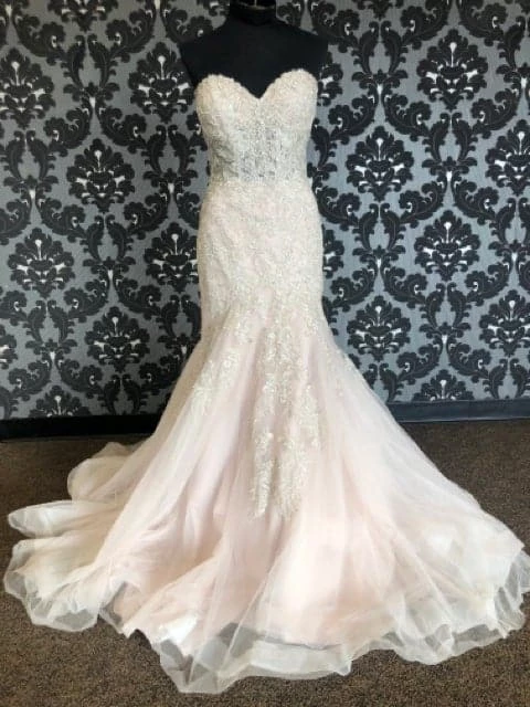 Something Blue Stella York 6541DM Beaded Lace Blush/ivory AS IS HOLE IN LEFT SKIRT LOOSE BEADS 4 Something Blue Stella York 6541DM Beaded Lace Blush/ivory AS IS HOLE IN LEFT SKIRT LOOSE BEADS