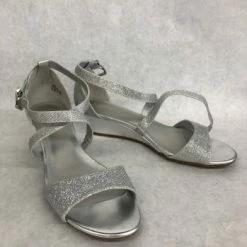 Something Blue Dream Paris Heels Size 9.5 Silver