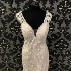 Something Blue Stella York STEF 6731 Women's Wedding Dress Lace Ivory Size 14 WEDDING DRESSES 6 Something Blue Stella York STEF 6731 Women's Wedding Dress Lace Ivory Size 14 WEDDING DRESSES