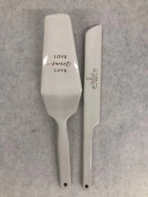 Something Blue Michaels Cake Server Ceramic Ivory/Gold Size 2pc Cake Knife CAKE ACCESSORIES 3 Something Blue Michaels Cake Server Ceramic Ivory/Gold Size 2pc Cake Knife CAKE ACCESSORIES