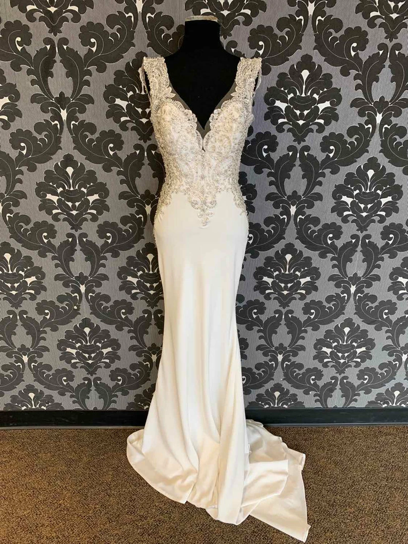 Something Blue Madison James MJ307 Size 8 Ivory Crepe/Beaded Sleeveless V-Neck WEDDING DRESSES 5 Something Blue Madison James MJ307 Size 8 Ivory Crepe/Beaded Sleeveless V-Neck WEDDING DRESSES