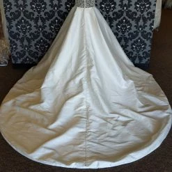 Something Blue WEDDING DRESSES Justin Alexander 8937 Size 14 Satin Ivory Sleeveless A-line V-Neck AS IS