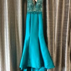 Something Blue PROM Size 2 Peacock DJ Chiffon Bottom W/ Beaded Top