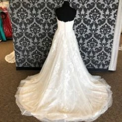 Something Blue Essense Of Australia D2752ZZ Wedding Dress Lace/Tulle Ivory/Nude WEDDING DRESSES