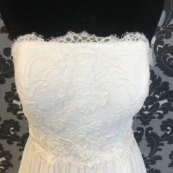 Something Blue Sweetheart 1103 Wedding Dress Lace/Chiffon Ivory Size 6 A-line