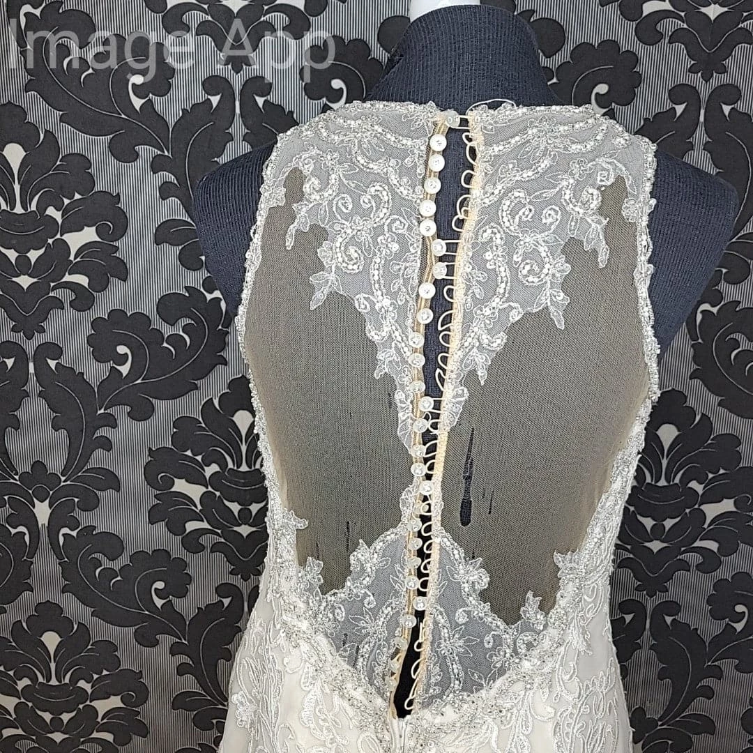 Something Blue Stella York 6435 Wedding Dress Lace Ivory/Moscato AS IS LARGE HOLES IN HIPS 6 Something Blue Stella York 6435 Wedding Dress Lace Ivory/Moscato AS IS LARGE HOLES IN HIPS