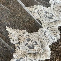 Something Blue Giselle Veil Tulle Ivory Lace VEILS