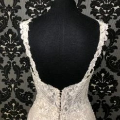 Something Blue WEDDING DRESSES Martina Liana 904 Wedding Dress Beaded Lace/Tulle AS IS DISCOLORED SEQUINS 10 Something Blue WEDDING DRESSES Martina Liana 904 Wedding Dress Beaded Lace/Tulle AS IS DISCOLORED SEQUINS