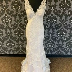 Something Blue Maggie Sottero 7MD985 Wedding Dress Lace/Tulle Ivory Size 8 Lace WEDDING DRESSES